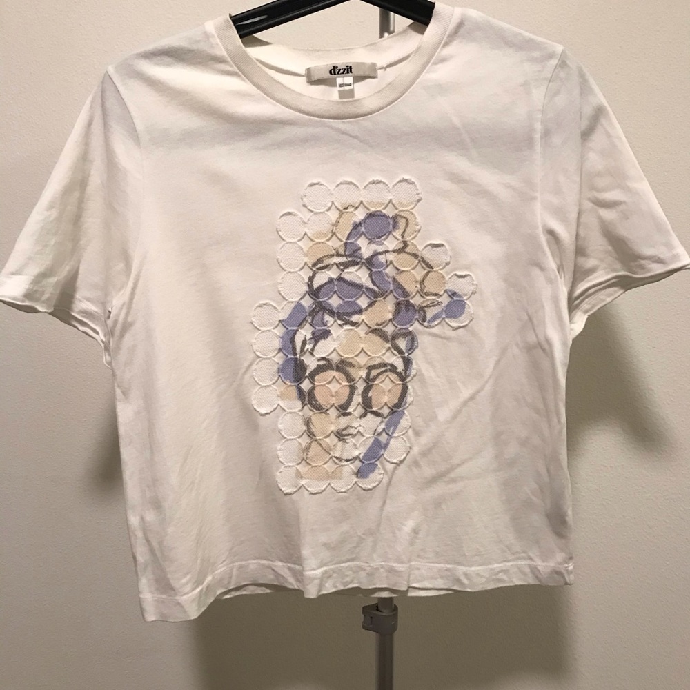 Cute and Comfortable White T-shirt